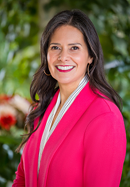 Monica Hernandez's executive photograph